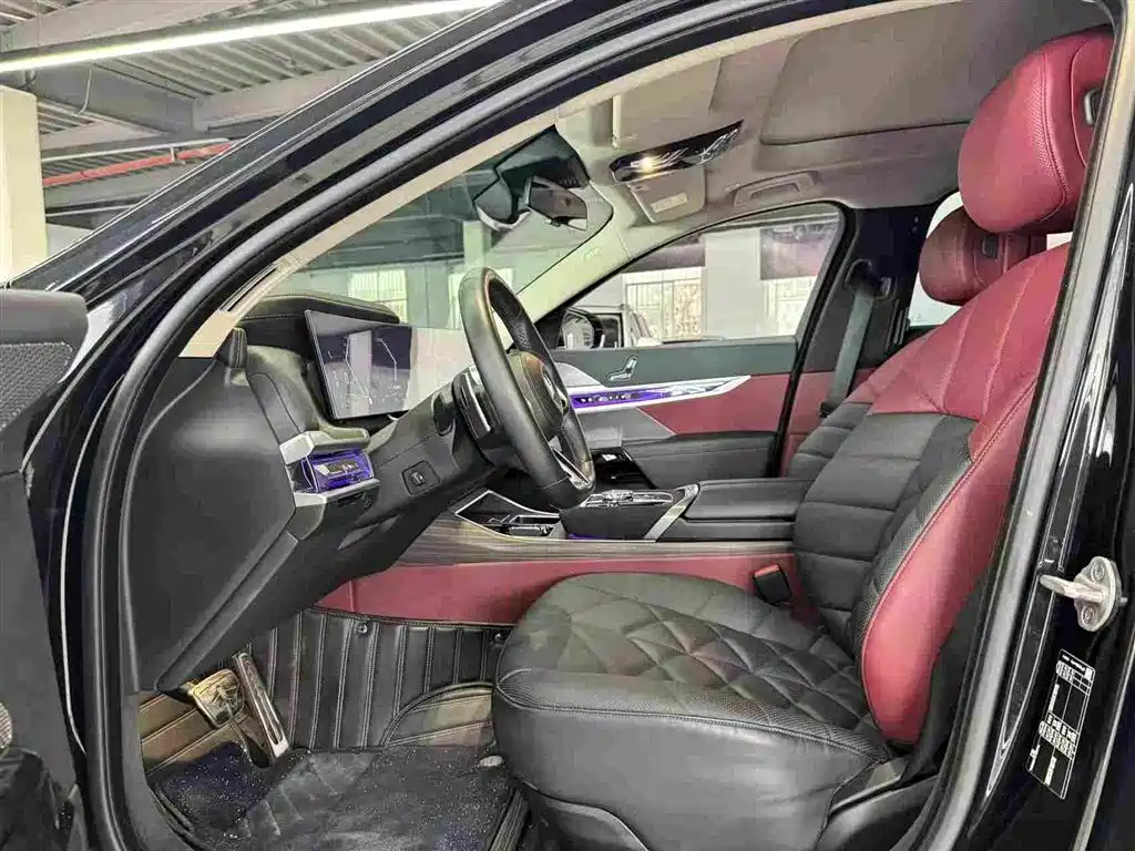 BMW 7 Series 2023 Model 735Li M Sport Package фото 4