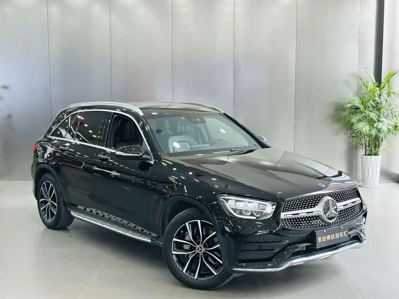 Mercedes-Benz GLC 2020 Facelift GLC 300 L 4MATIC Dynamic фото 2