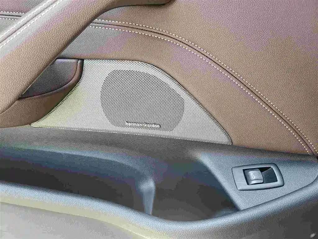 BMW 5 Series 2022 Model Second Facelift 530Li Leading M Sport Package фото 8