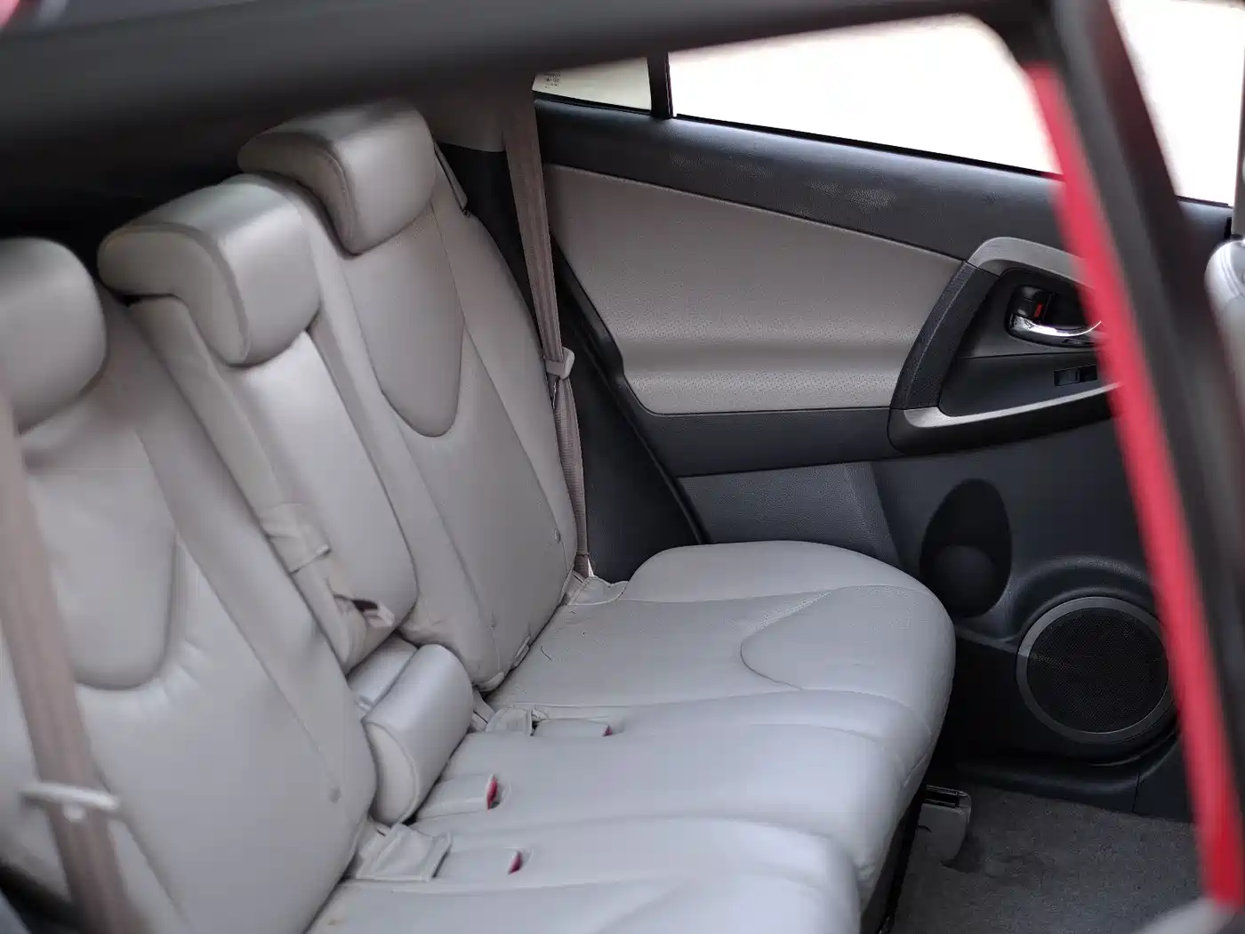 Toyota RAV4 Rongfang 2009 2.4L Automatic Luxury Edition фото 54