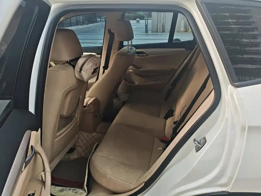 BMW X1 (Import) 2014 2012 sDrive18i Luxury