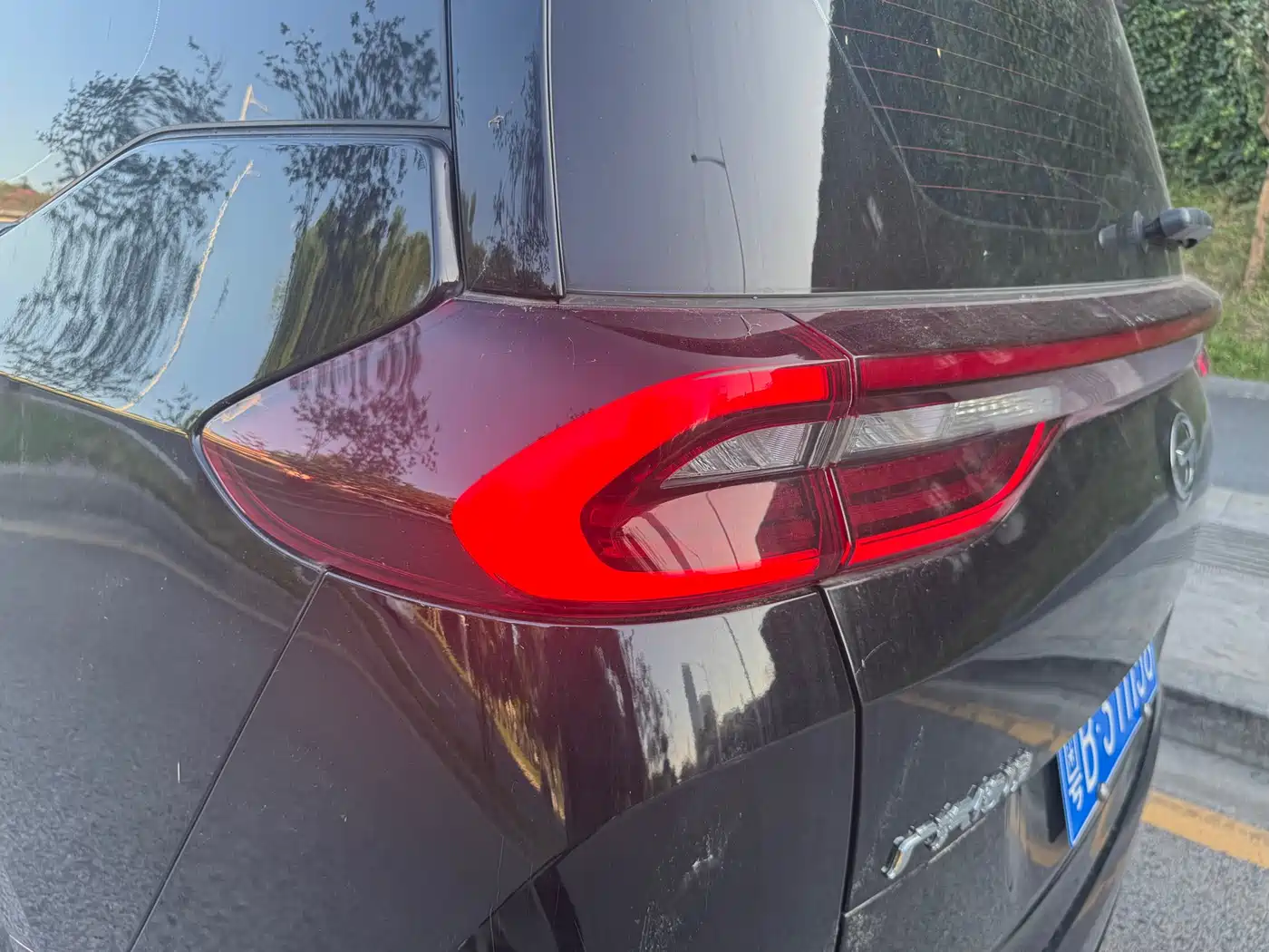 GAC Trumpchi Trumpchi M6 2021 270T DCT Luxury Edition (7-Seater) фото 17