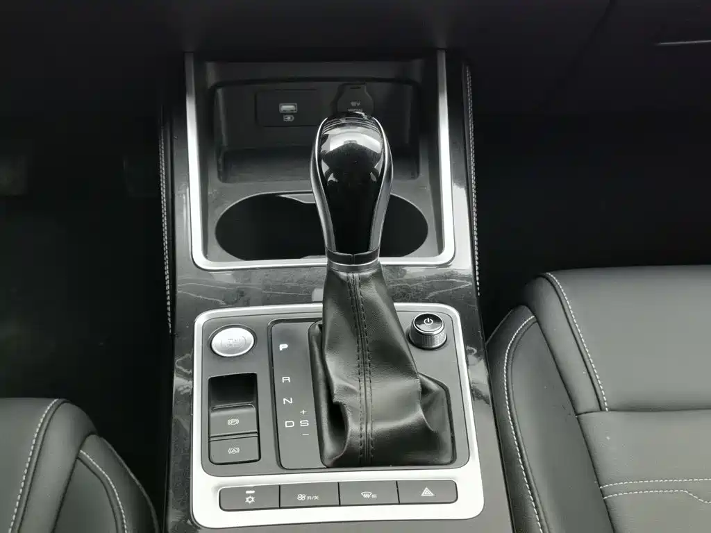 BYD Qin 2020 2019 1.5L Automatic Luxury Edition