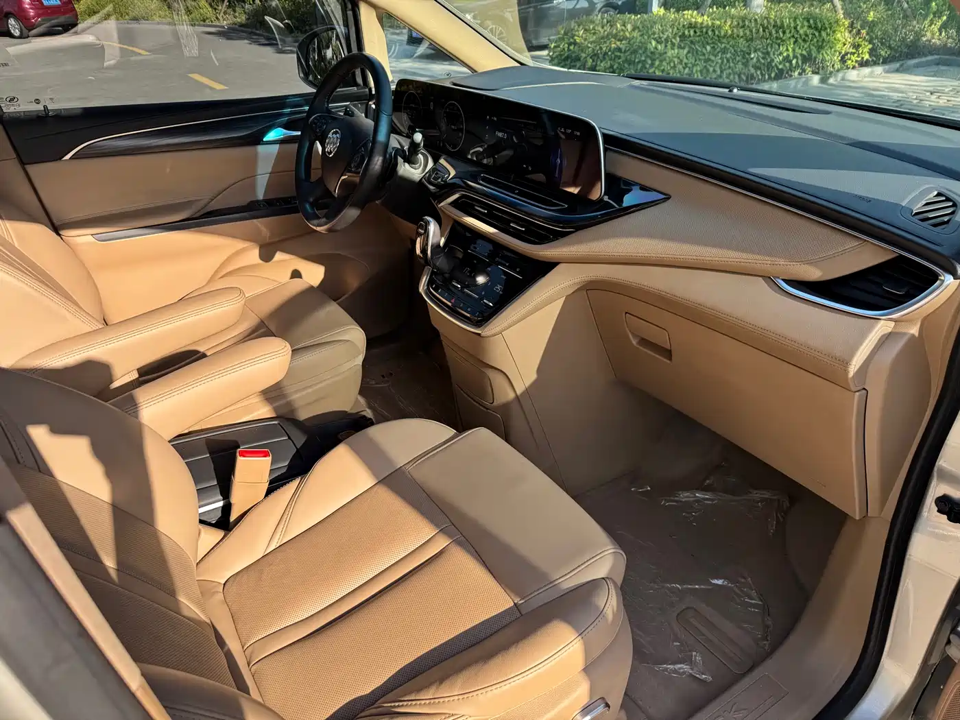Buick GL8 2020 Model ES Landglory 653T Luxury фото 12