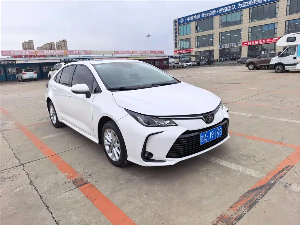 Toyota Corolla 2021 1.2T S-CVT Elite PLUS Edition фото 3