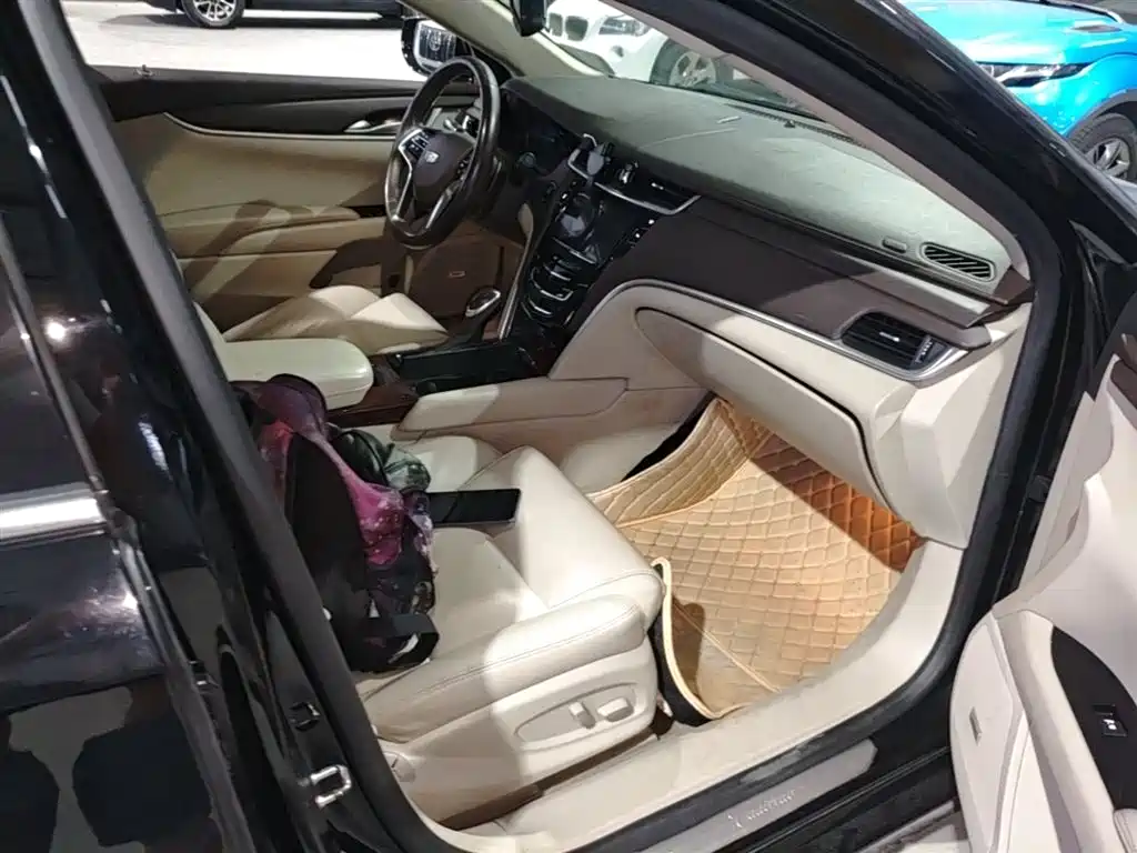 Cadillac XTS 2017 28T Technology фото 25