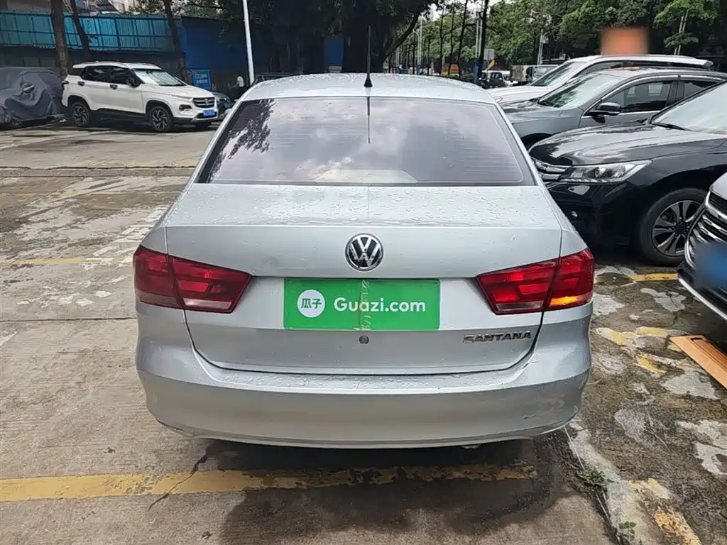 Volkswagen Santana 2015 1.4L Manual Trend Edition фото 6
