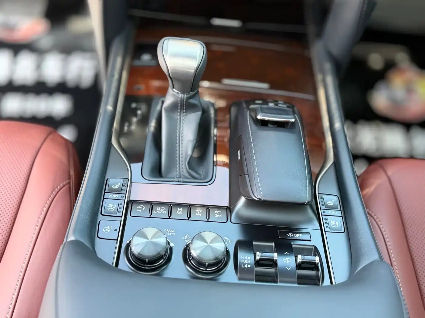 Lexus LX 2019 570 Prestige Luxury Edition фото 13