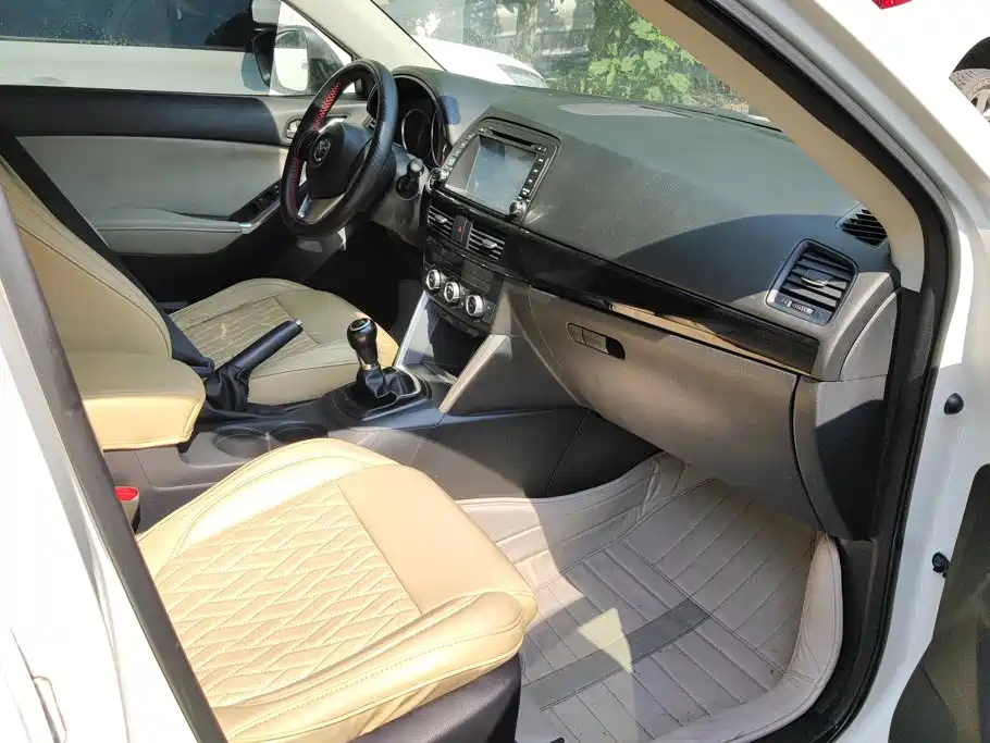 Фото 8 - Mazda CX-5