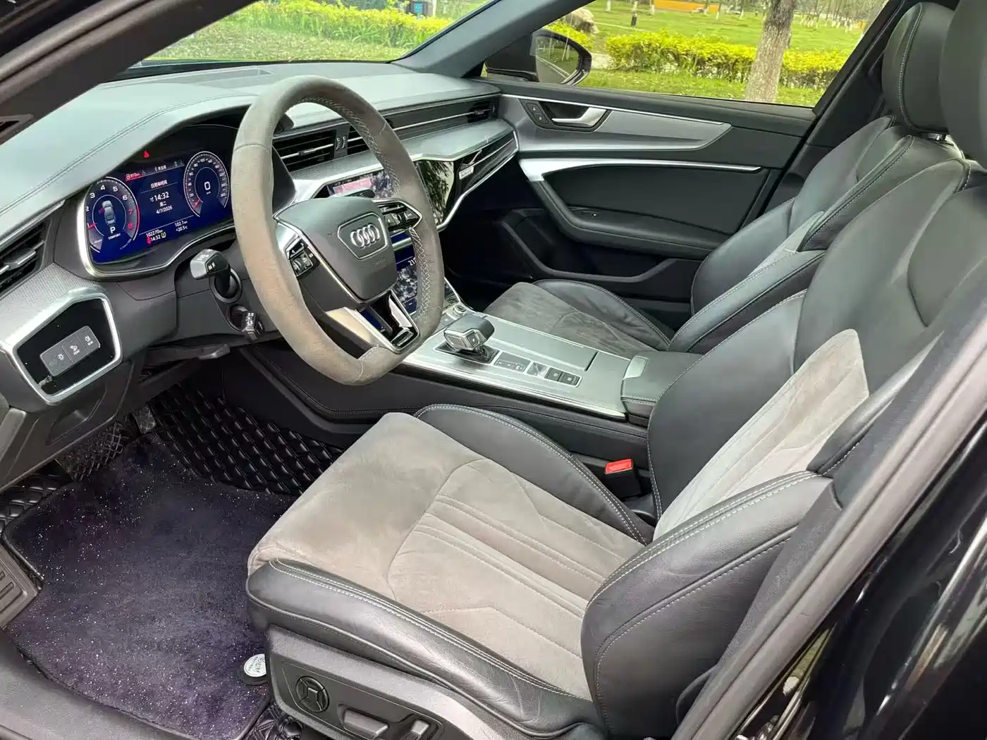Audi A6L 2021 45 TFSI quattro Exclusive Sport фото 4