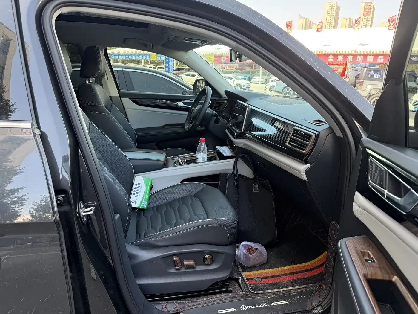 Volkswagen Teramont 2022 Teramont X 530 V6 4MOTION Premium Luxury фото 4