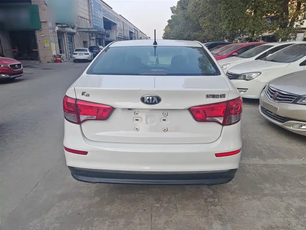 Kia K2 2015 Sedan 1.4L AT GLS фото 4