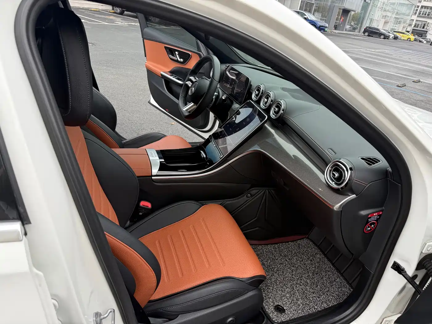 Mercedes-Benz C-Class 2023 C 260 L Night Edition Sport фото 11