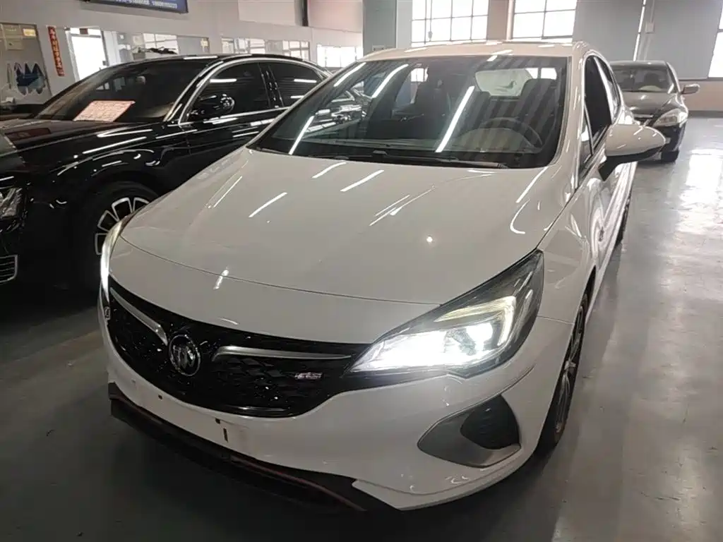 Buick Verano 2018 Hatchback GS 20T Dual Clutch Leading