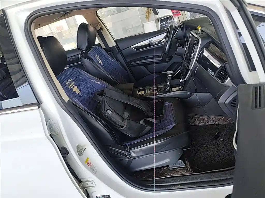 BYD Song MAX 2017 1.5T Auto Smart Connect Premium 7-seater фото 25