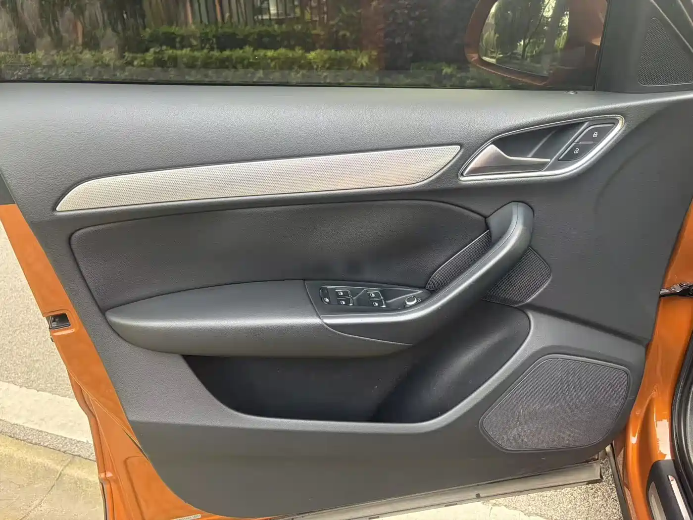 Audi Q3 2015 35 TFSI quattro Technology фото 17