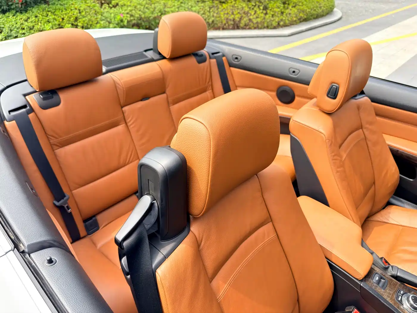 BMW 3 Series (Import) 2011 330i Convertible Coupe фото 14