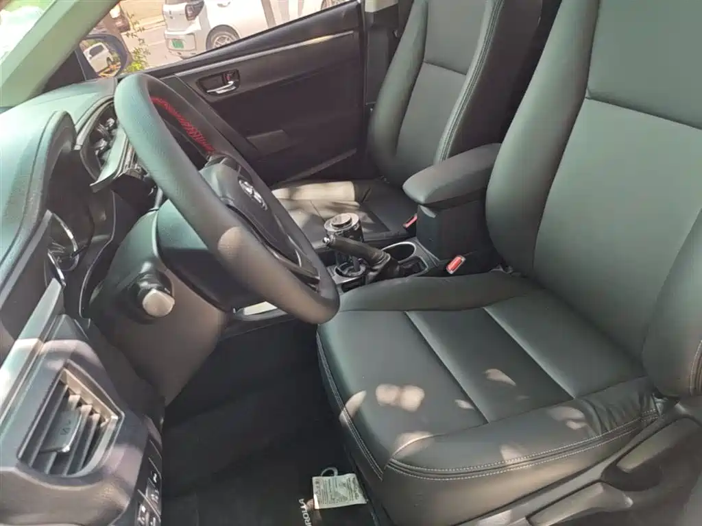Toyota Levin 2014 1.6G CVT Elite Edition фото 15