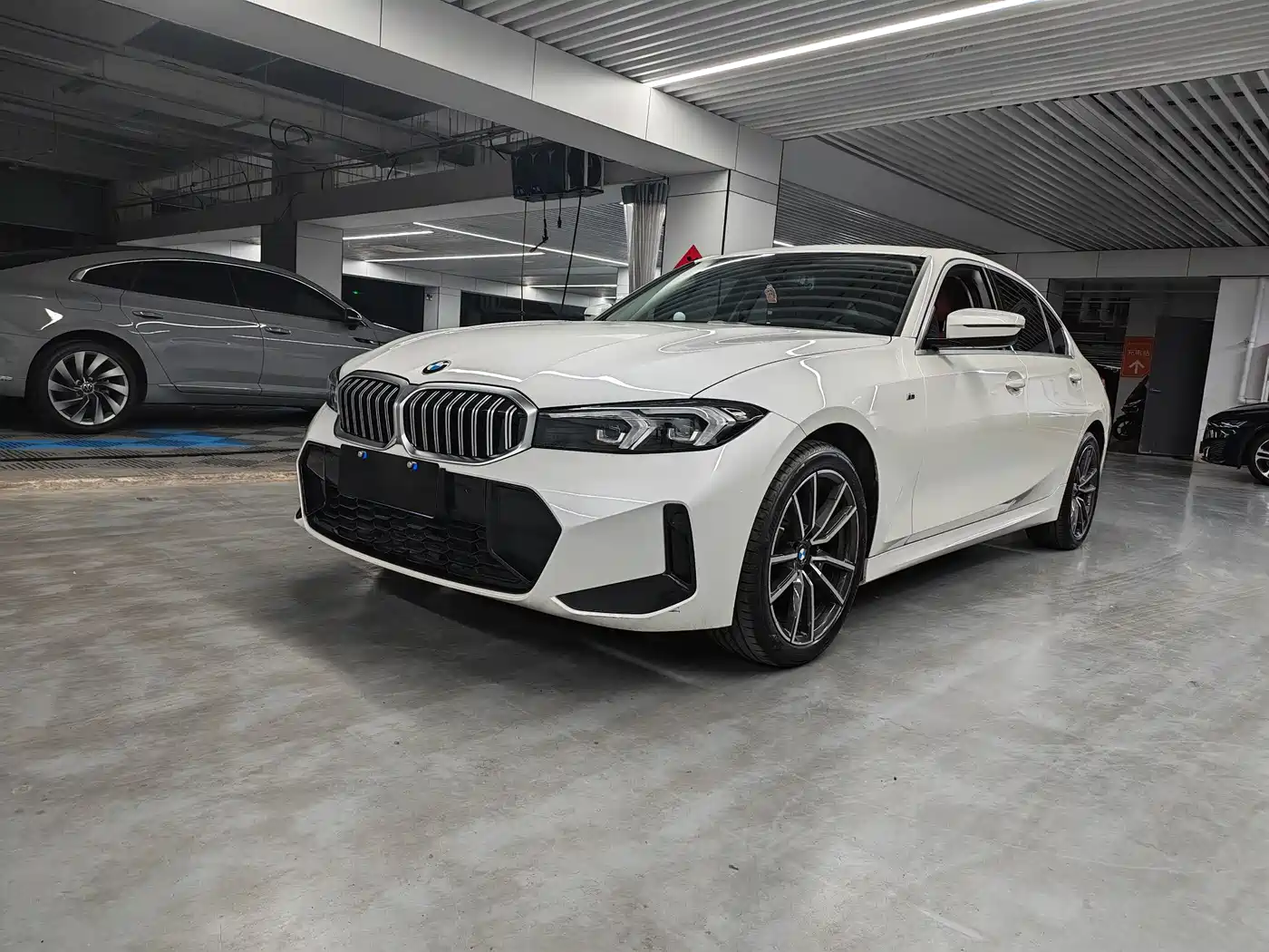 BMW 3 Series 2024 320Li M Sport Package