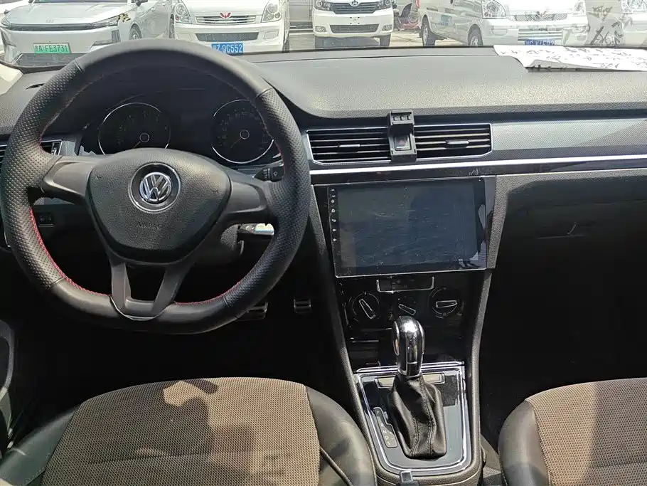 Volkswagen C-TREK 2017 1.6L Automatic Comfort фото 12