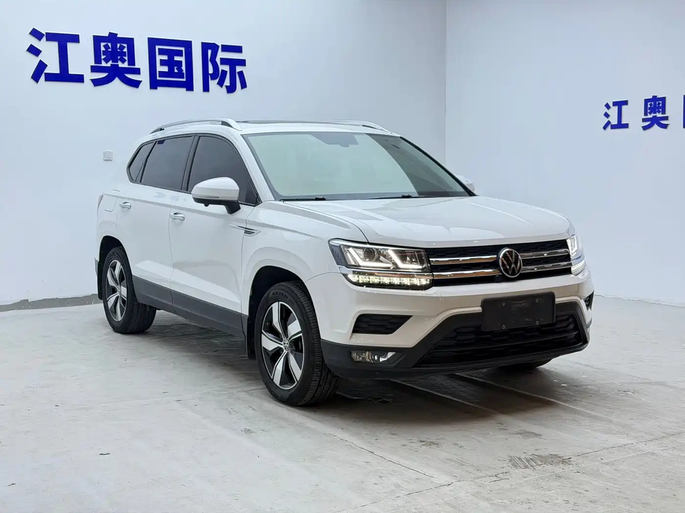 Volkswagen Tharu 2021 Model 280TSI 2WD Comfort Edition фото 3