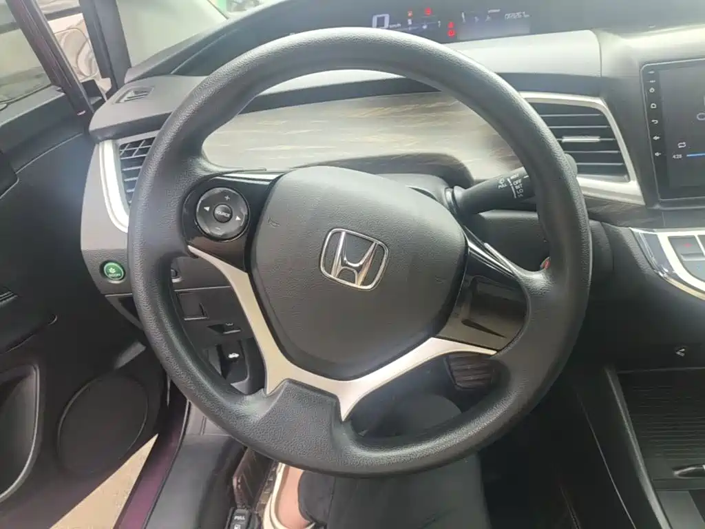 Honda Jade 2019 2017 1.8L Automatic Comfort Edition 5-seater