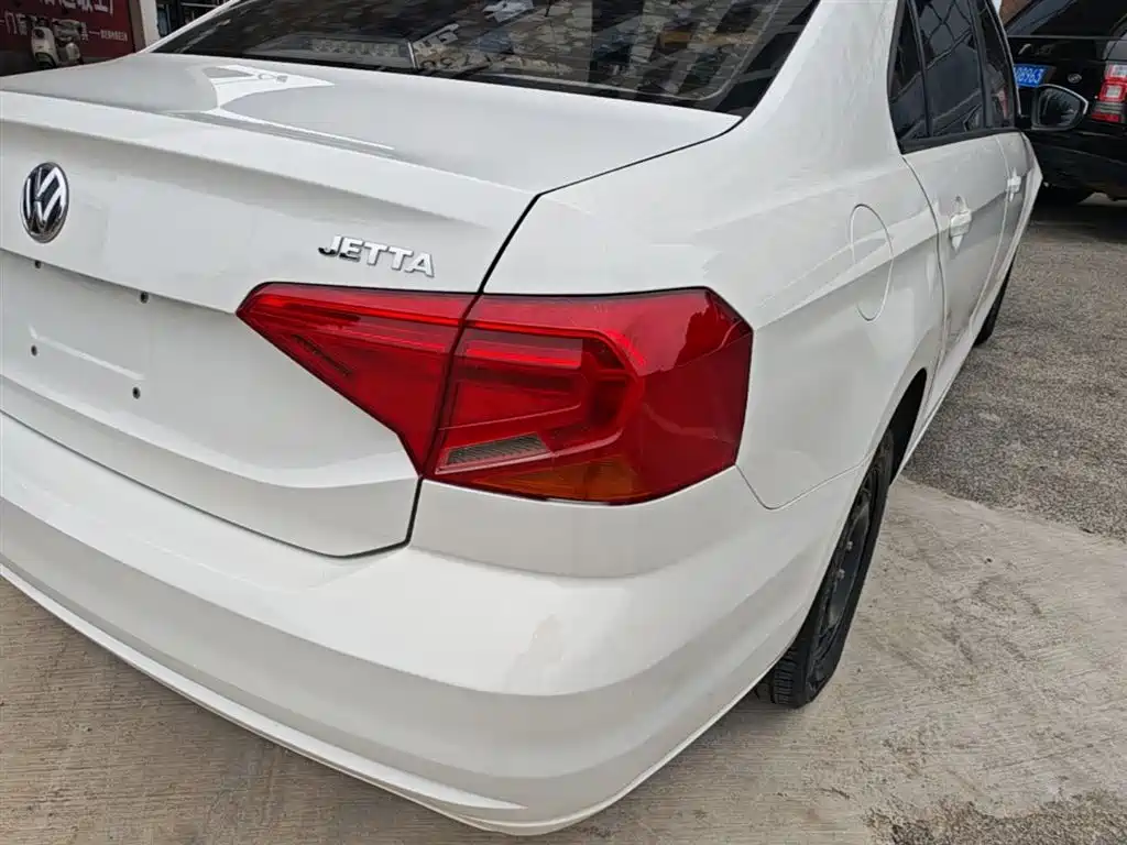 Volkswagen Jetta 2017 1.4L Manual Fashion фото 8
