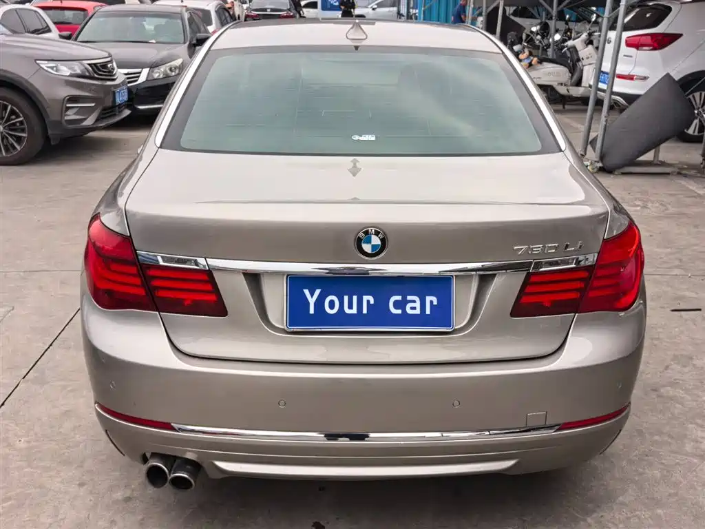 BMW 7 Series 2013 Model 730Li Leading фото 4