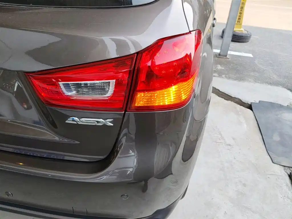 Mitsubishi ASX 2018 2.0L CVT 2WD Premium фото 8
