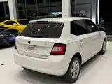 Photo 3 - Škoda Fabia