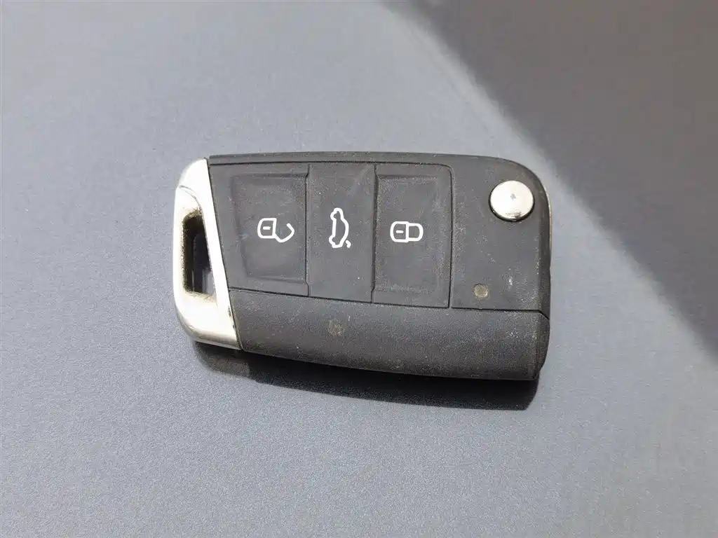Volkswagen Tharu 2021 Model 280TSI 2WD Trend Edition фото 19