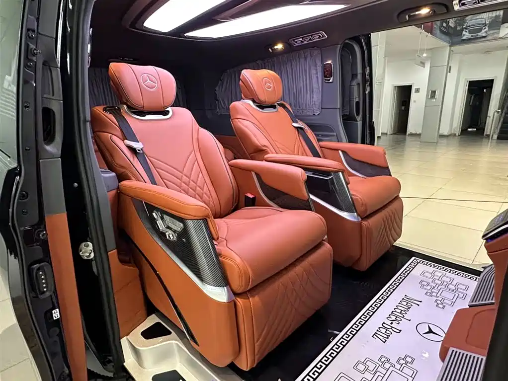 Mercedes-Benz Vito 2018 2.0T Business China V фото 17