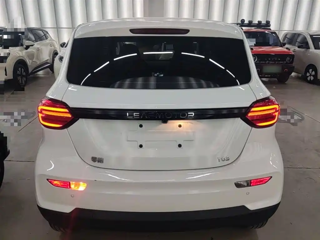 ZERO-RUNNING CAR ZERO RUN T03