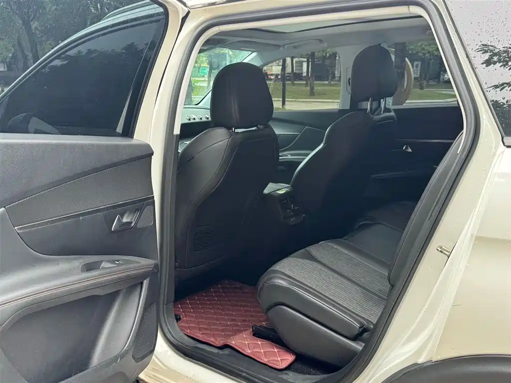 Peugeot 5008 2017 350THP 7-seat Elite Edition фото 5