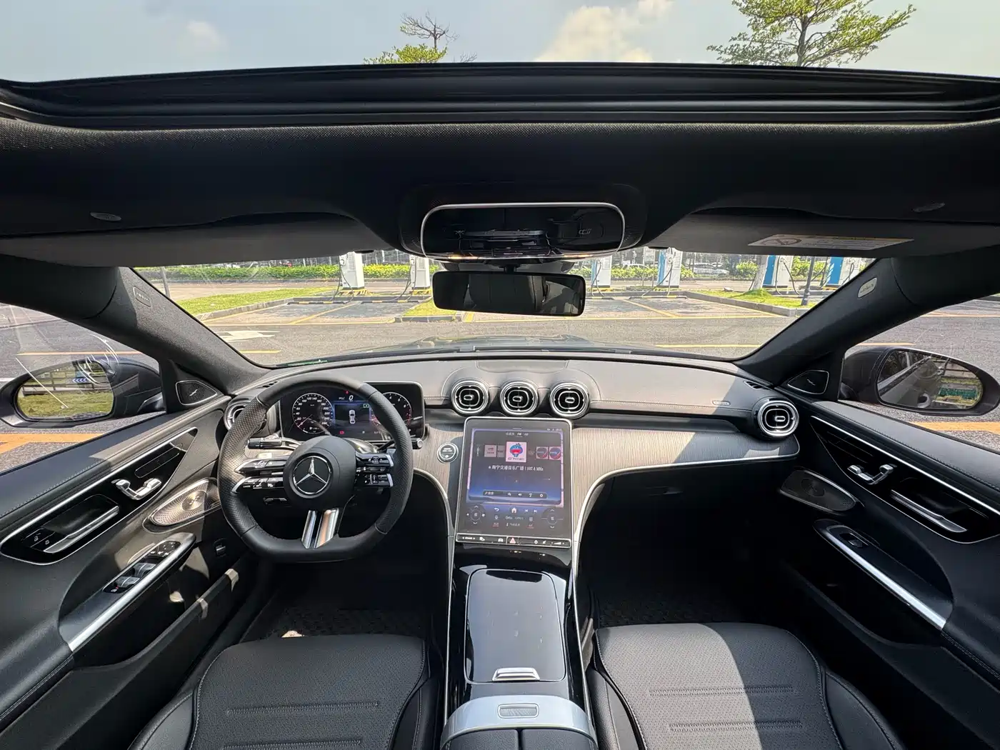 Mercedes-Benz C-Class 2023 C 260 L Night Edition Sport фото 19