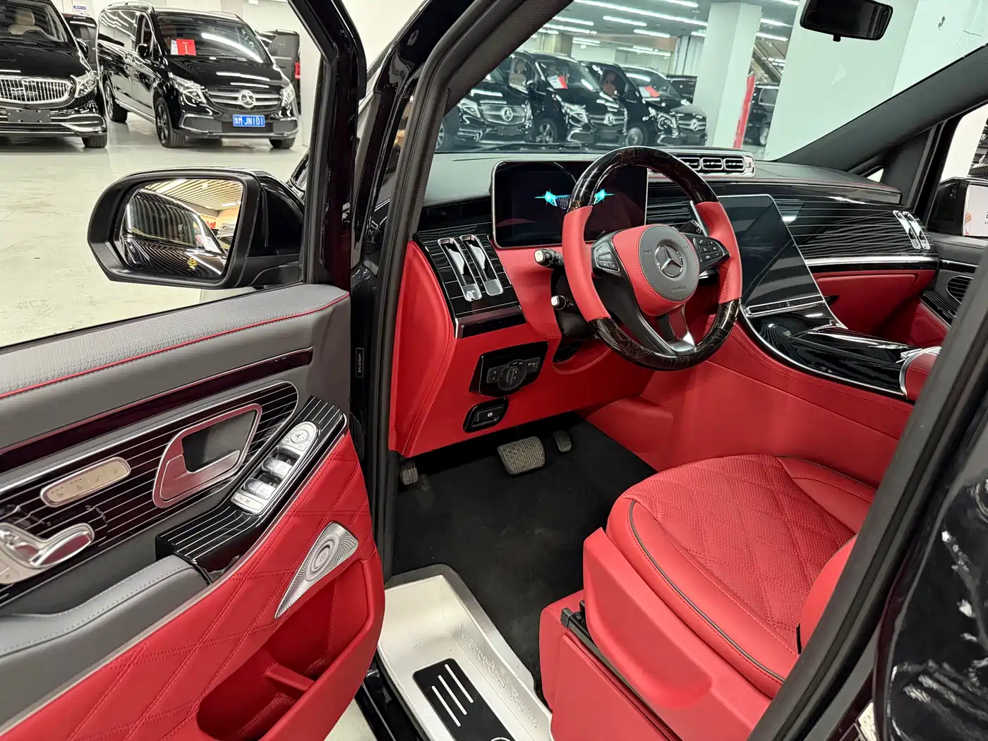 Mercedes-Benz Vito 2021 2.0T Business Edition 7-seater фото 18