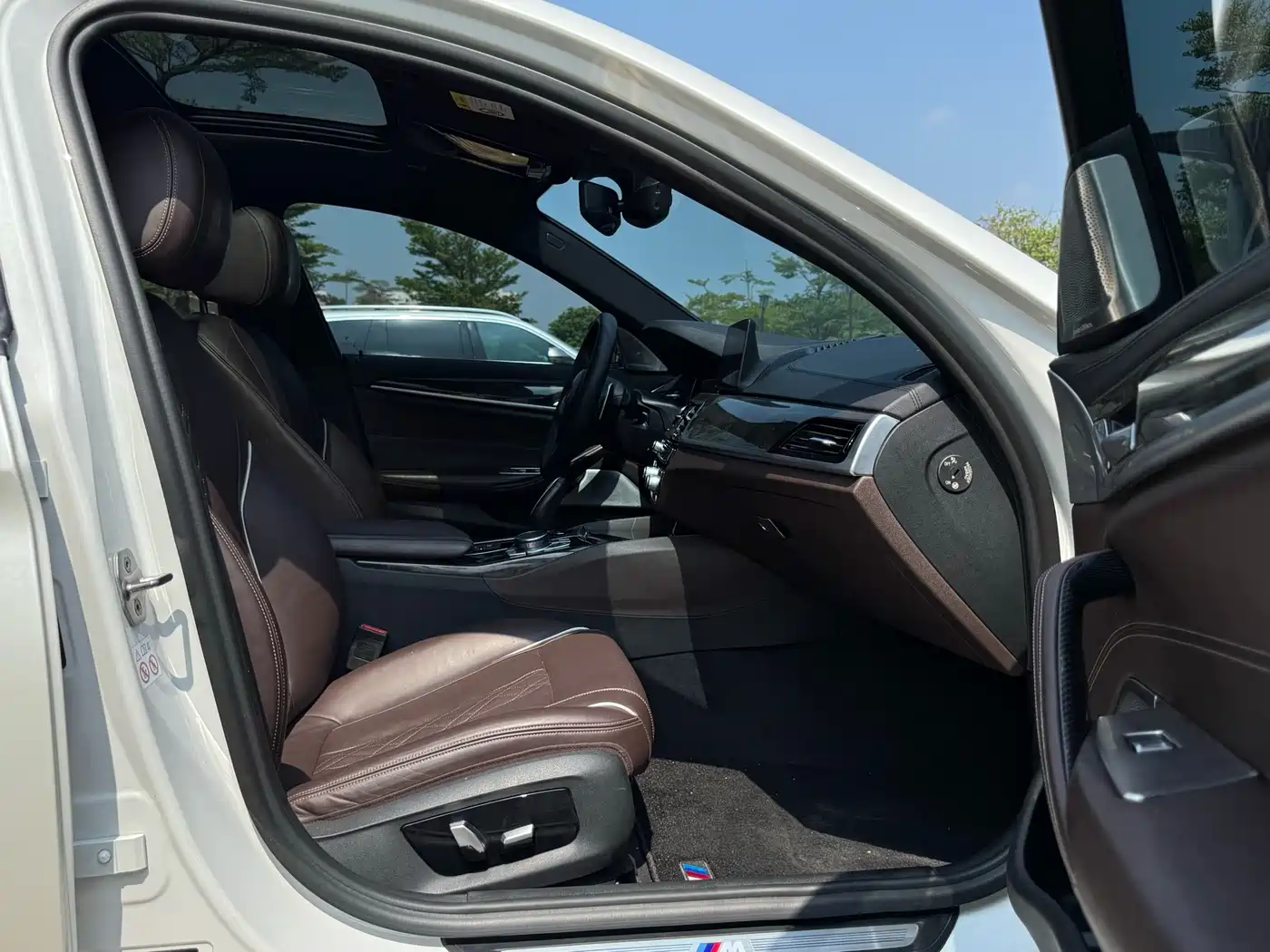 BMW 5 Series 2018 Facelift 530Li Exclusive M Sport Package фото 13