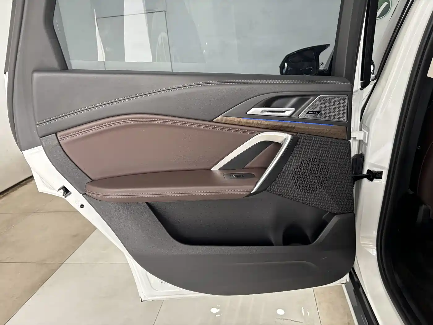 BMW X1 2024 xDrive25Li X Design Package фото 24