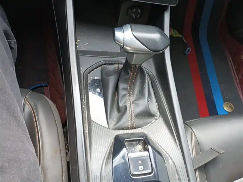 DONGFENG FENGSHEN YI HYUN