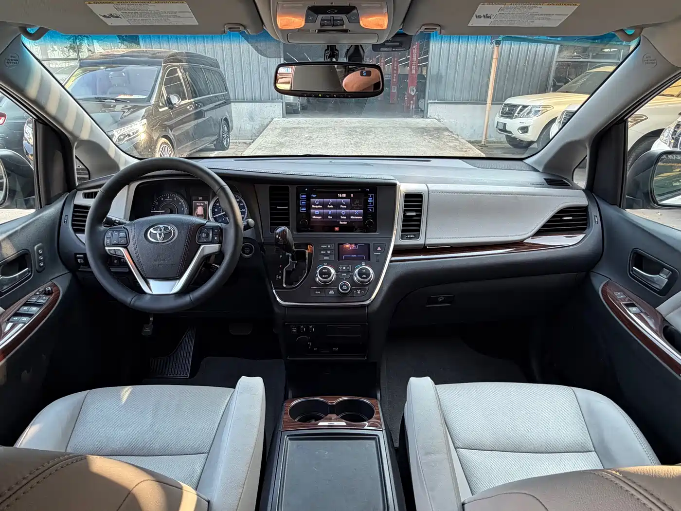 Toyota Sienna 2016 2016 3.5L 4WD LIMITED