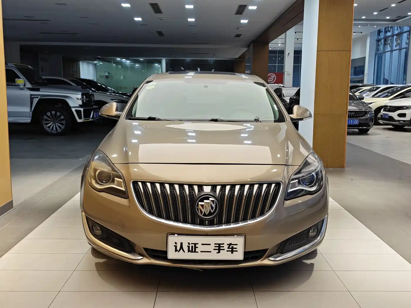 Buick Regal 2015 1.6T Leading Tech Edition фото 4