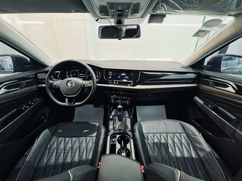 Volkswagen Passat 2019 Model 380TSI Luxury Edition China VI фото 9