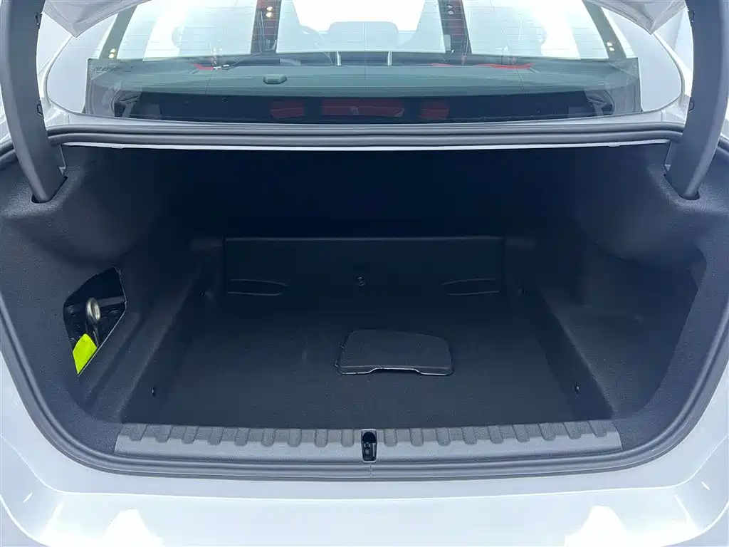 BMW 2 Series 2025 225L M Sport Moonlight Package фото 8