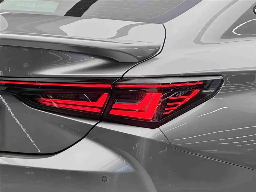 Lexus ES 2025 200 Ultimate Edition фото 14