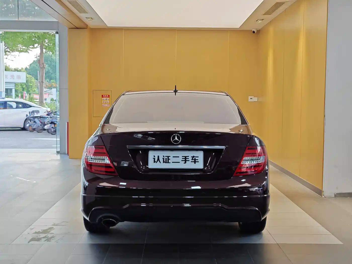 Mercedes-Benz C-Class 2013 C 180 Classic Grand Edition фото 30