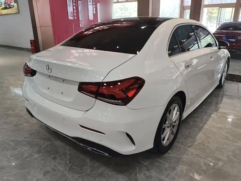 MERCEDES-BENZ CLASS A