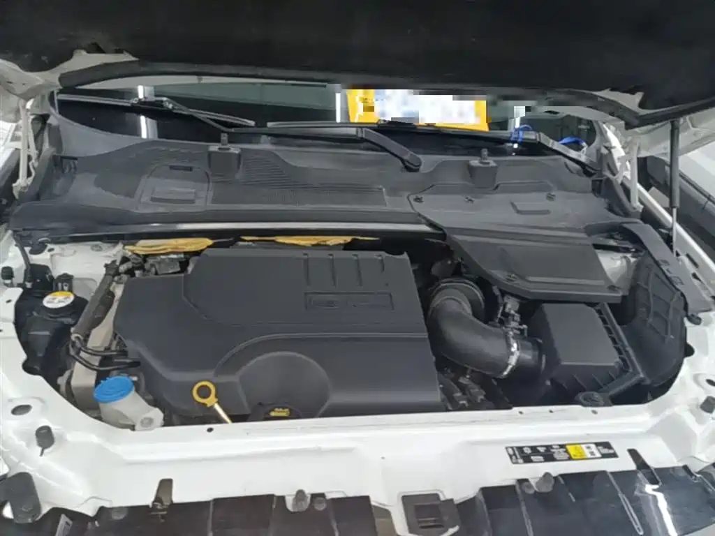 Land Rover Discovery Sport 2019 240PS SE Edition China VI фото 20