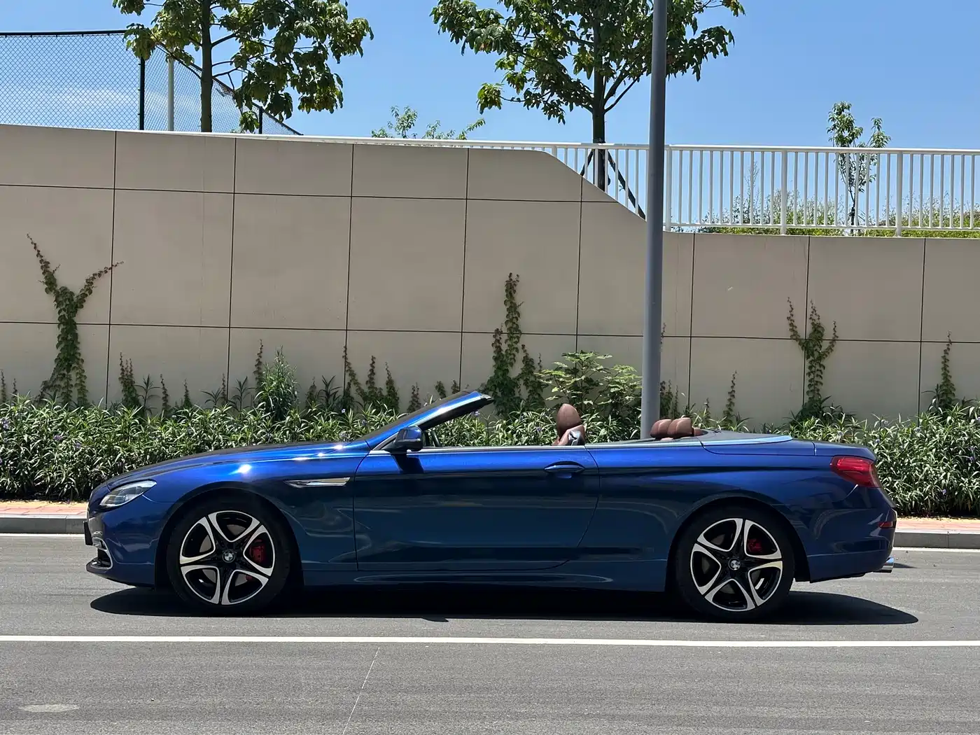 BMW 6 Series 2016 640i Convertible фото 6