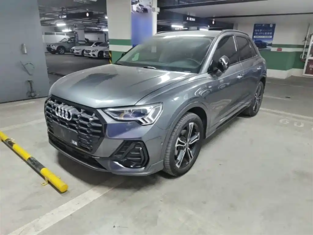Audi Q3 2021 40 TFSI Fashion Sport