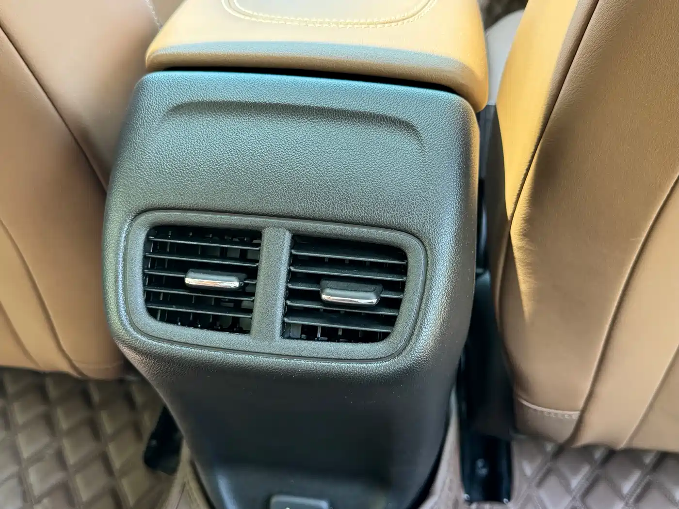 Buick Regal 2024 Facelift 28T Ultimate Enjoy Edition фото 21